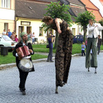 2002