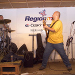2002
