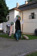 2004