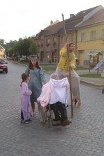 2004